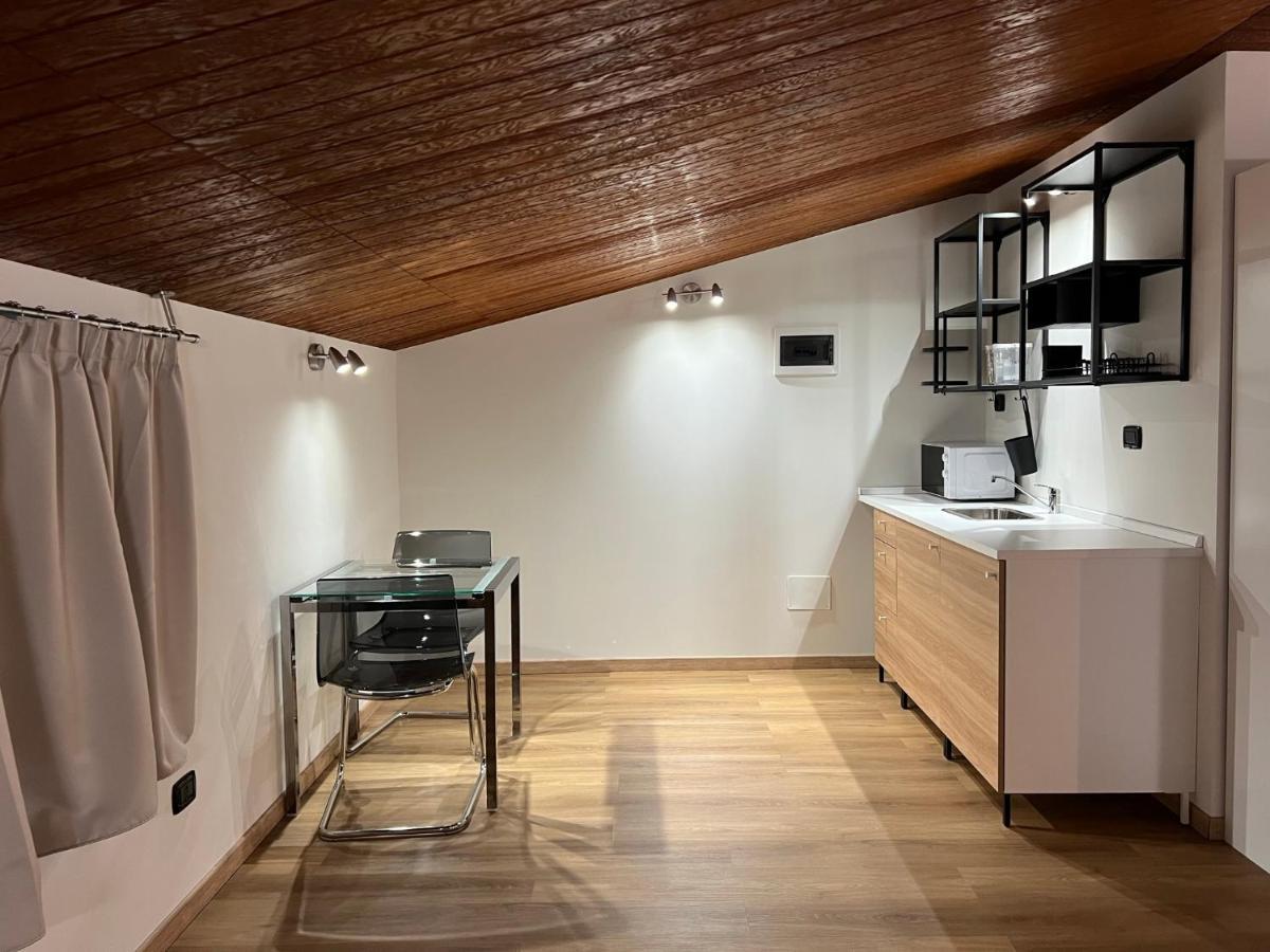B&B Southitaly Busto Arsizio Esterno foto