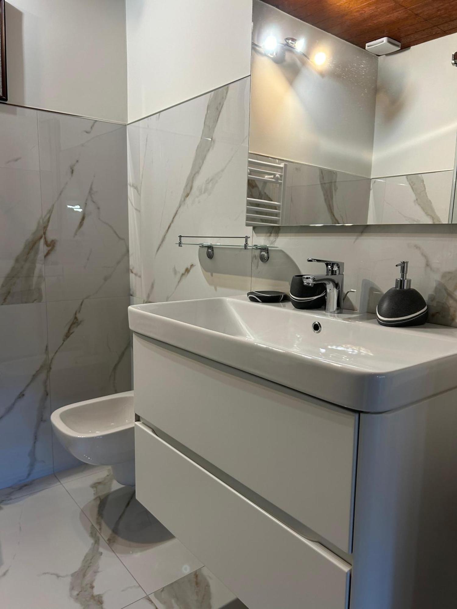 B&B Southitaly Busto Arsizio Esterno foto