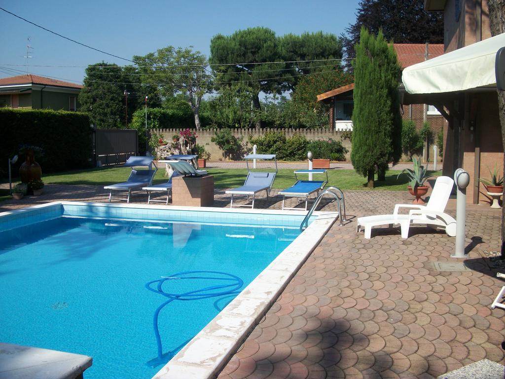 B&B Southitaly Busto Arsizio Esterno foto