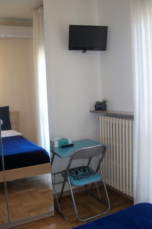 B&B Southitaly Busto Arsizio Esterno foto