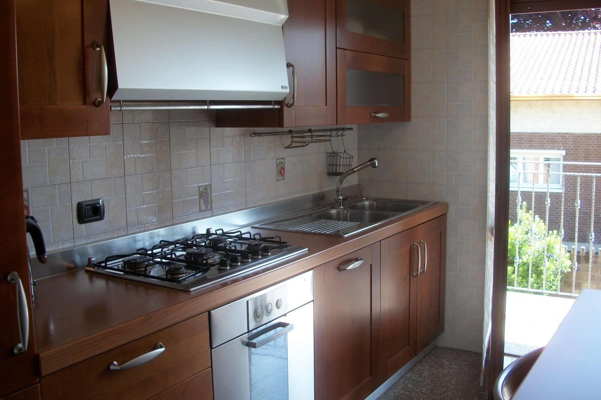 B&B Southitaly Busto Arsizio Esterno foto