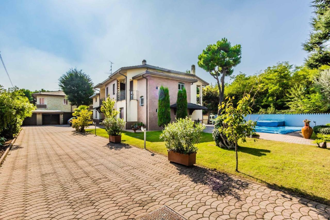 B&B Southitaly Busto Arsizio Esterno foto